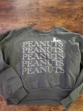 Peanuts Olive Green Logo Crewneck Cropped Sweatshirt- Junior's Large